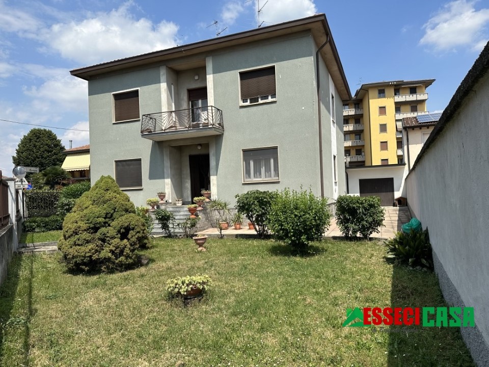 Vendita Villa unifamiliare Casa/Villa Arzago d'Adda via t.adami 475432